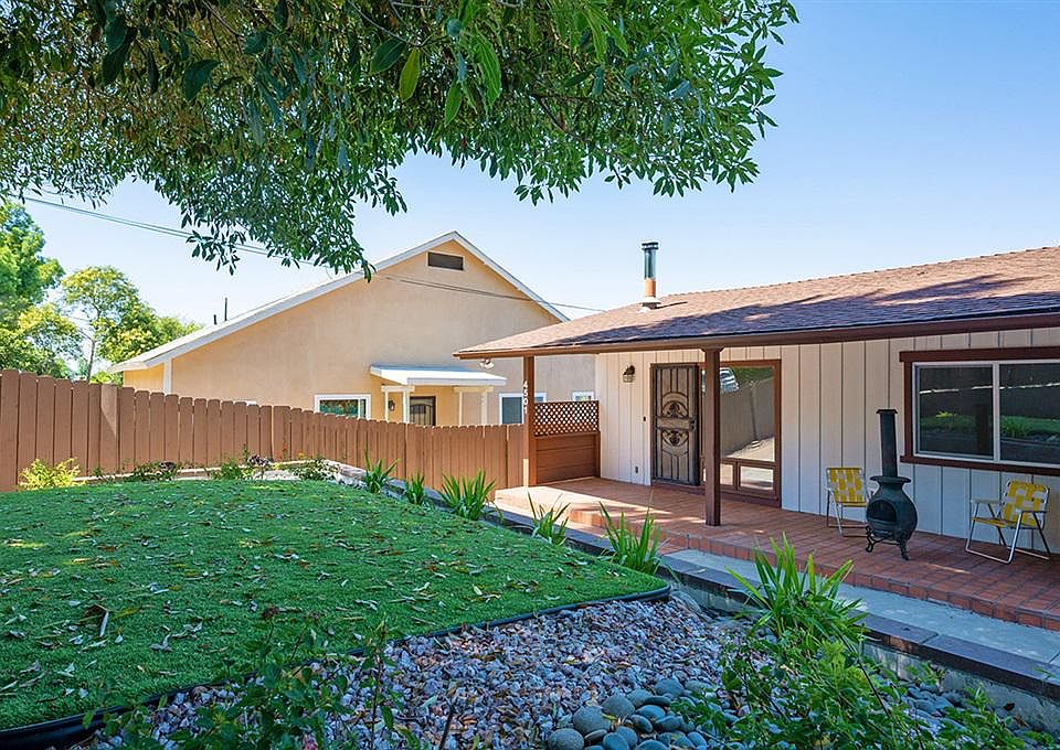 1st image of 4501 Acacia Ave #3