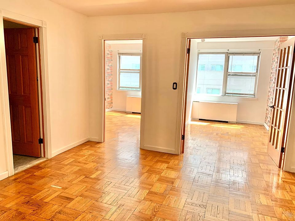 1st image of 155 E 34th St APT 10N