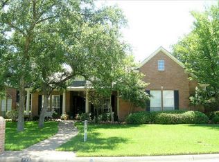 711 Glen Abbey Dr, Mansfield, TX 76063