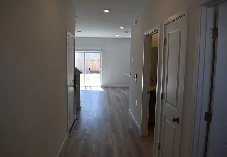 4752 Sami Jo Dr — Photo 9