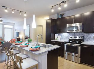 1333 Shore District Dr #1456, Austin, TX 78741