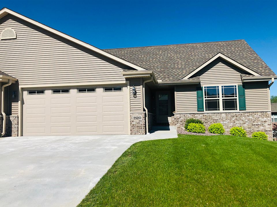 1st image of 2520 Parkfield Dr