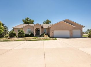 424 S Avenida Del Oro E, Pueblo West, CO 81007