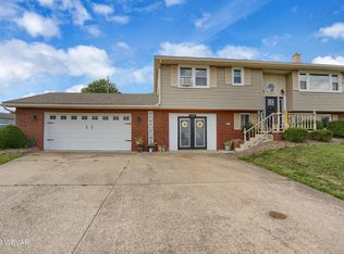 366 Pine Creek Ave, Jersey Shore, PA 17740