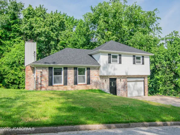 2928 Mohawk Dr, Jefferson City, MO 65101