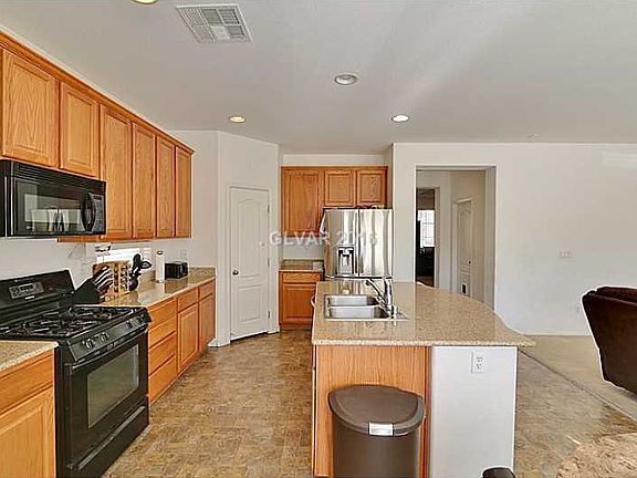 4th image of 1125 Tropic Wind Ave