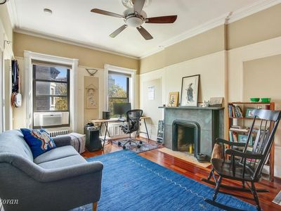 19 7th Ave #3R, Brooklyn, NY, 11217