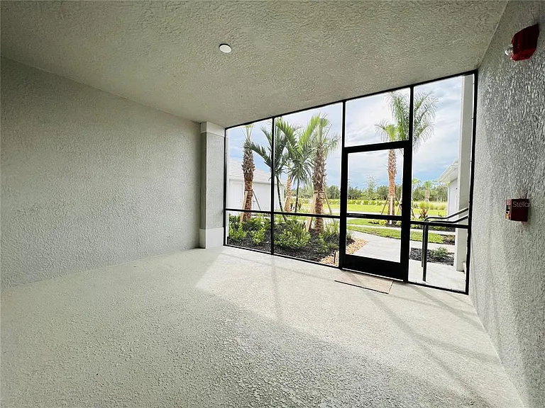 14184 Heritage Landing Blvd #514 — Photo 4