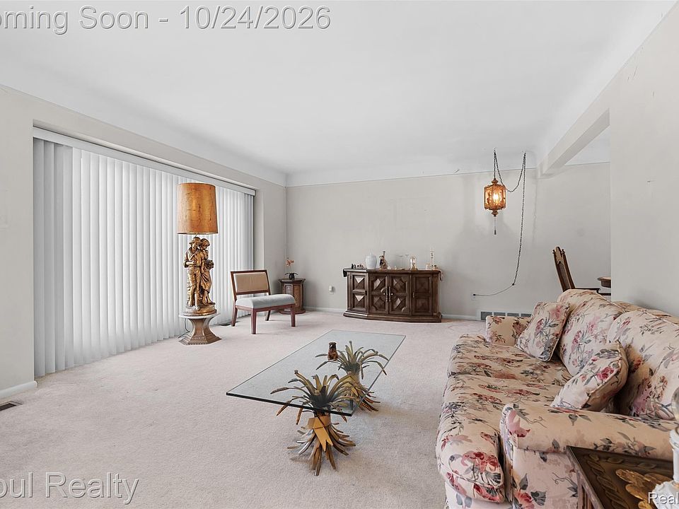 6839 White Pine Dr, photo 7