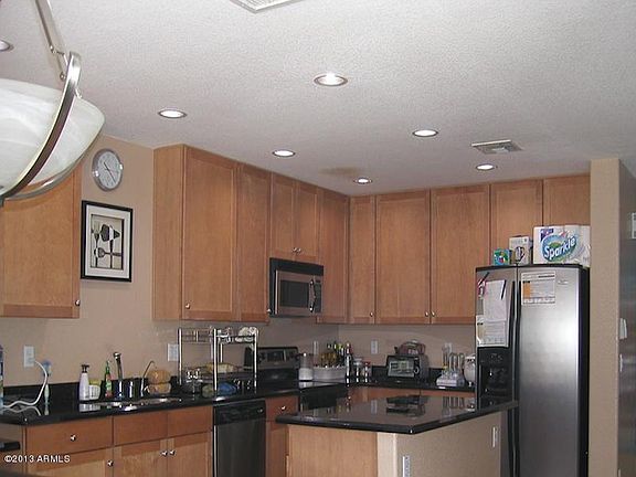 4th image of 503 E Beth Dr