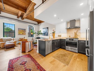 25 Pond St Unit 203, Amesbury, MA, 01913
