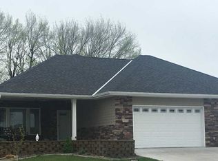 4608 11th Ave, Kearney, NE 68845