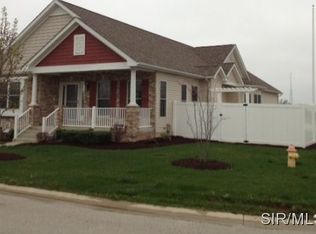 1712 Old Park Ln, Swansea, IL 62226