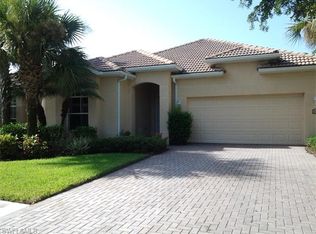 3512 Grand Cypress Ct, Naples, FL 34119