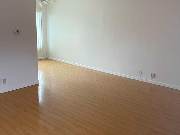 2nd image of 1115 Highland Oaks Dr APT 12