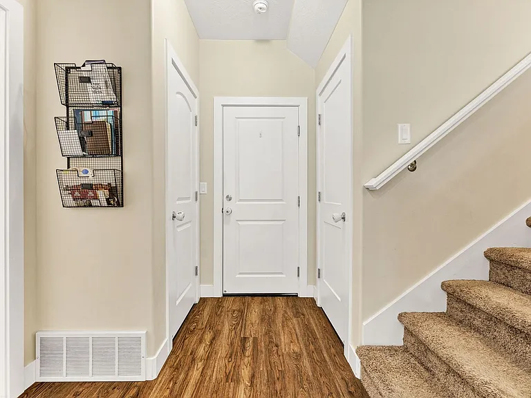 2485 S 1296 W — Photo 9
