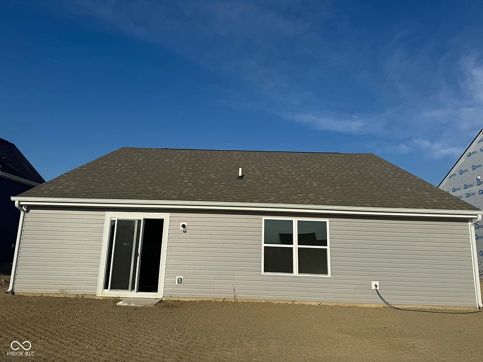 2nd image of 1485 Juniper Dr