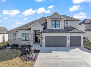 7923 Round Prairie St, Shawnee, KS 66203