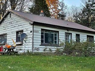3223 Old Horton Bay Rd, Boyne City, MI 49712