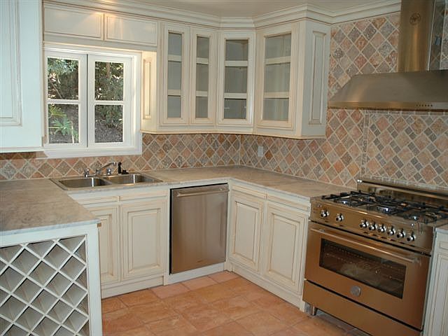 New Custom Chef's Kitchen