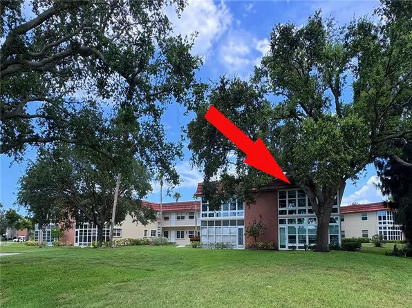 50 Woodland Dr APT 207, Vero Beach, FL 32962