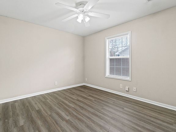 4th image of 276 Executive Ave #Avenue;