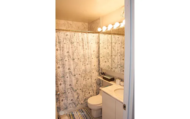 Rented by Douglas Elliman | media 6