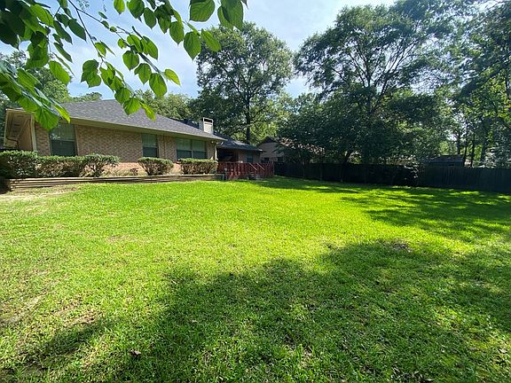 5th image of 1404 Cherry Hill Dr