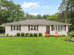 153 Sycamore Dr, New Windsor, NY 12553