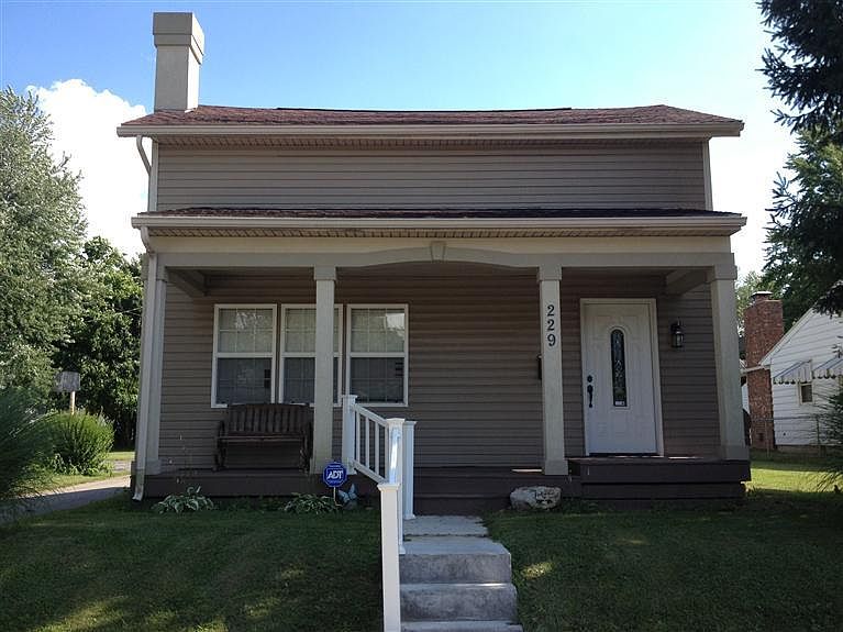 1st image of 229 Tiffin St