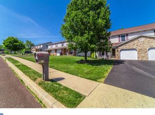 417 Campus Dr, Perkasie, PA