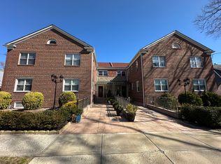 (Undisclosed Address), Staten Island, NY 10306