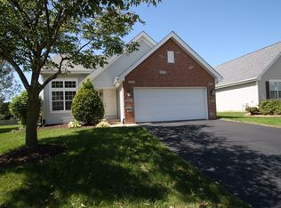3392 Prairie View Dr, Rockford, IL