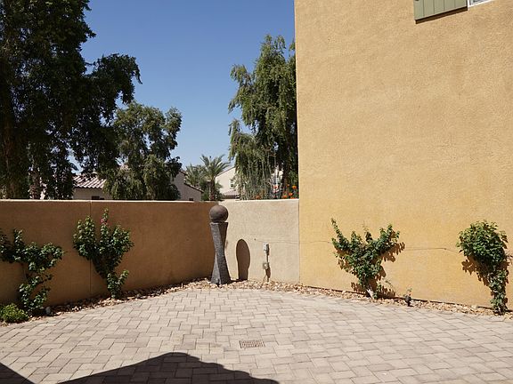 5th image of 552 Calle Vibrante