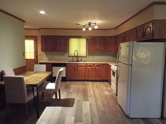 5th image of 1018 5th Ave #2