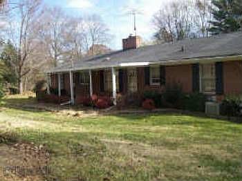 1st image of 213 Carolina St