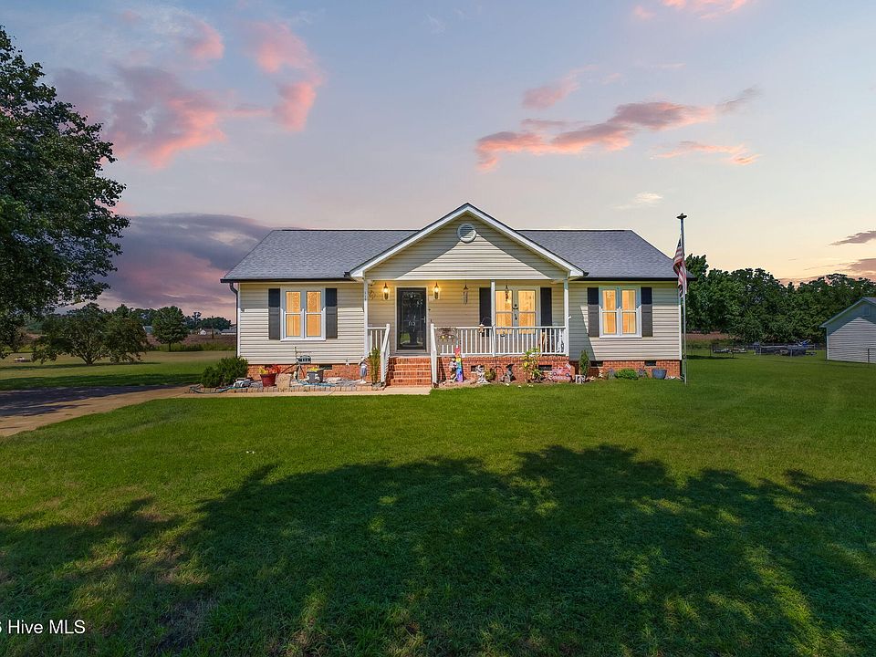 1st image of 113 Crosswinds Drive