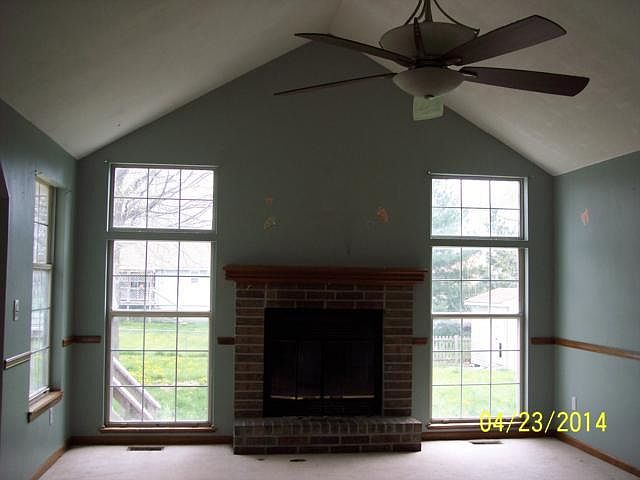 1st image of 909 Cross Creek Dr