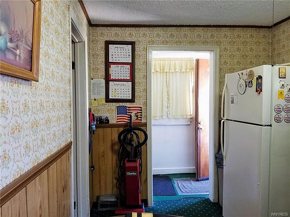 4th image of 549 21st St