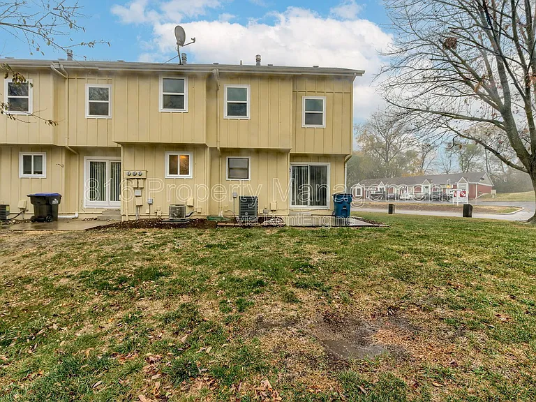 164 SW Robin Rd — Photo 26