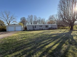 1102 Nails Creek Rd, Dickson, TN 37055