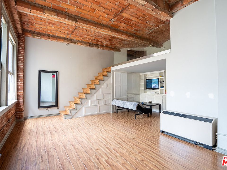 1st image of 215 W 7th St APT 1309