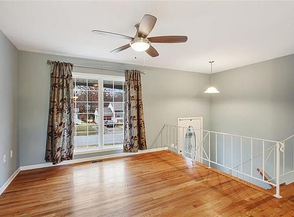2nd image of 8507 E 93rd Ter
