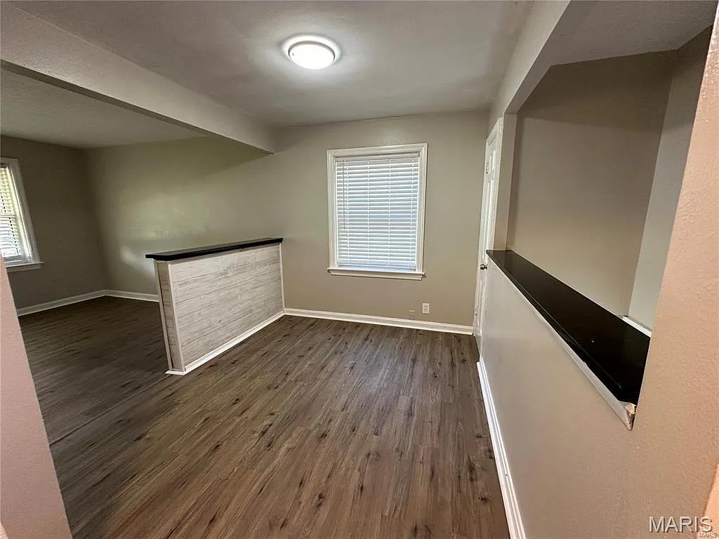 2 bed, 850 sqft, $1,170 — Photo 3