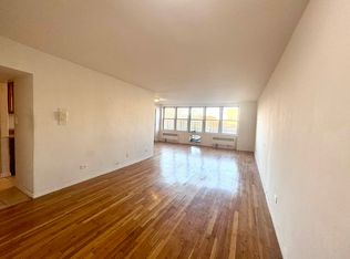 222 E 8th St #5T, Brooklyn, NY 11218
