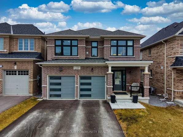17 Sam Battaglia Cres, Georgina, ON L0E 1R0