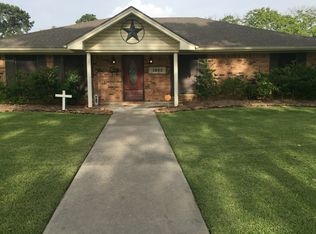 1933 Llano St, Port Neches, TX 77651