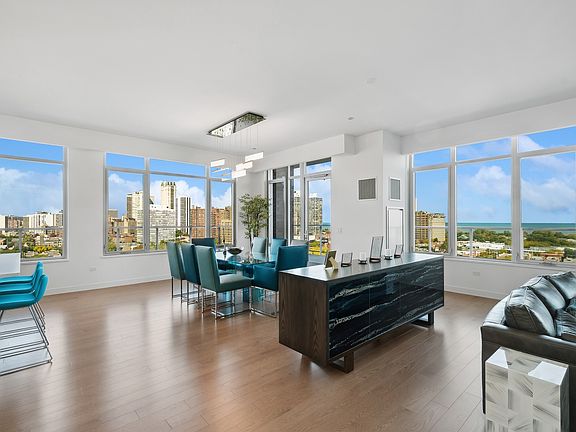 2nd image of 540 W Webster Ave #1104