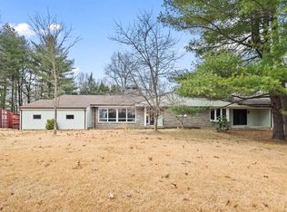 46 Cedar Ridge Dr, Farmington, CT 06032
