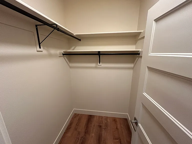 1598 Court St NE #1 — Photo 12